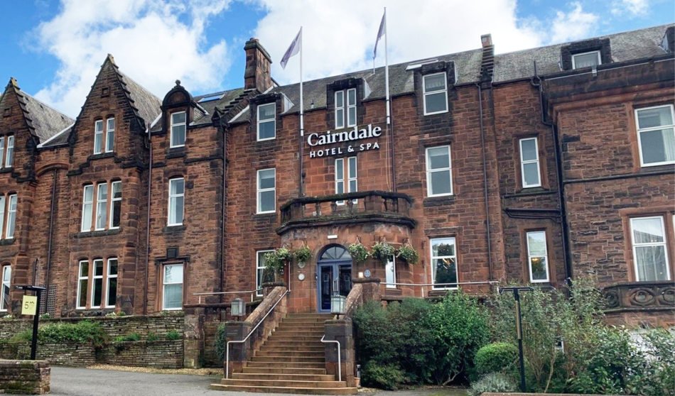 Stay at Cairndale